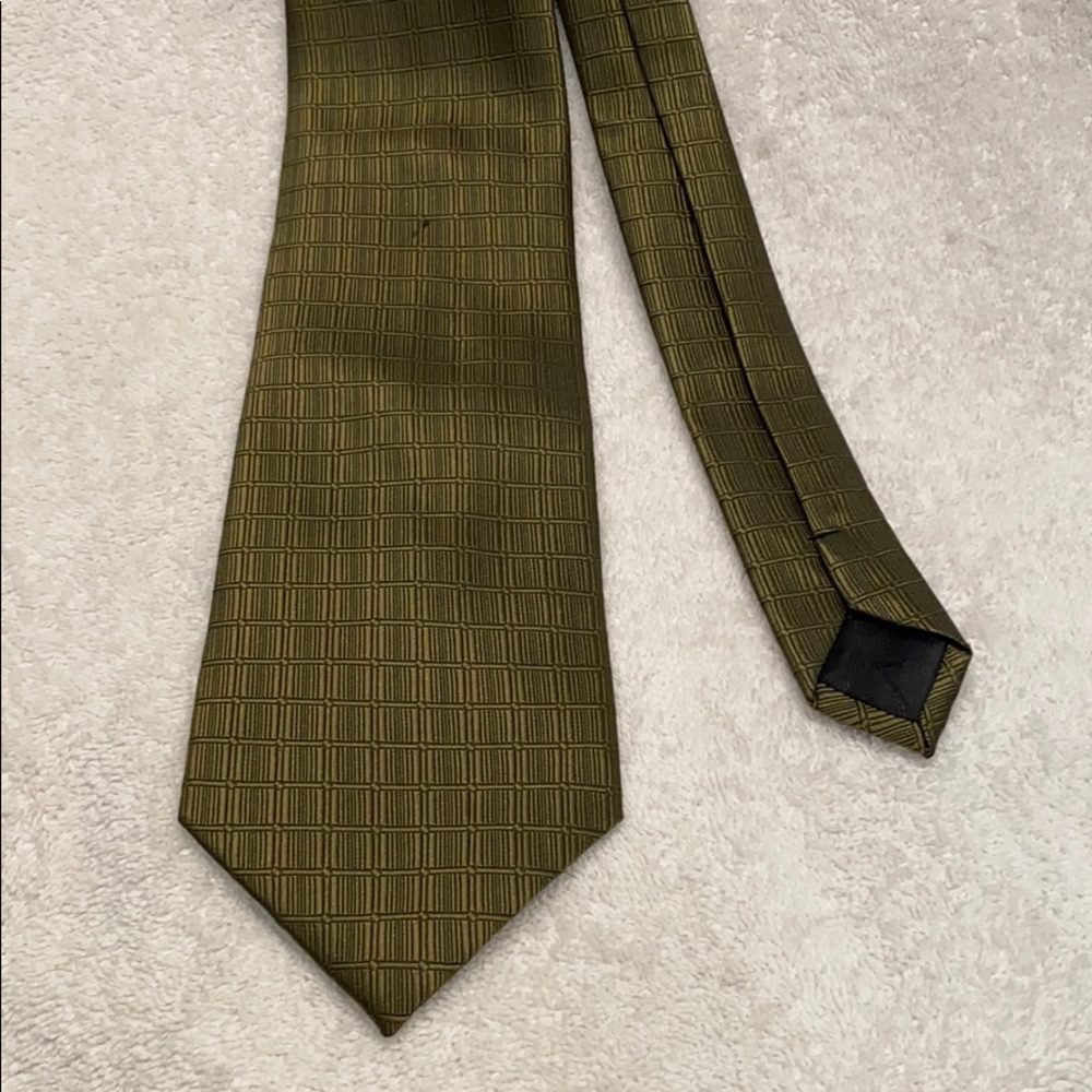 Ferrecci Int. Men’s Micro Fibre Tie